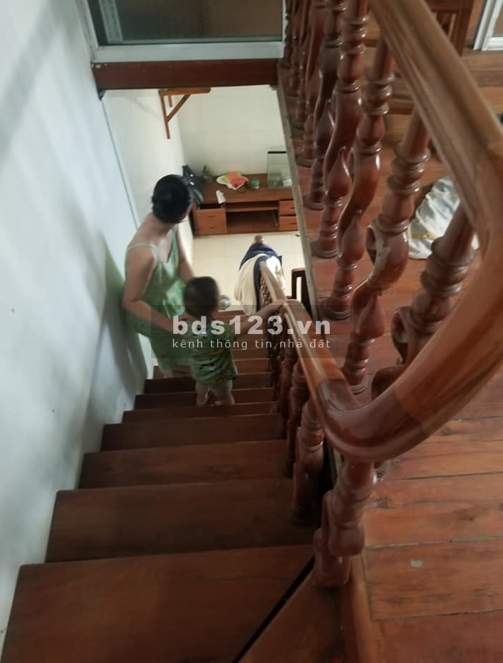 Chỉ 1.2 tỷ Nhà Hoàng Tăng Bí, Bắc Từ Liêm 28m2, Sổ Phân Lô, Gần Phố. LH: 094.111.1357.