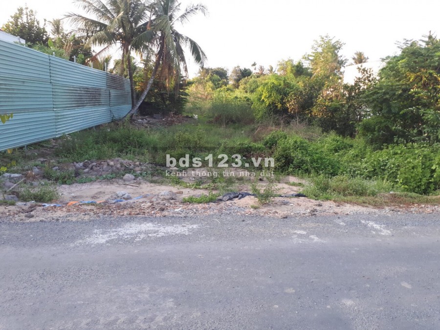 Bán Lô đất 260m2 giá 869 Triệu đồng – kế bên UBND Xã Diên Đồng