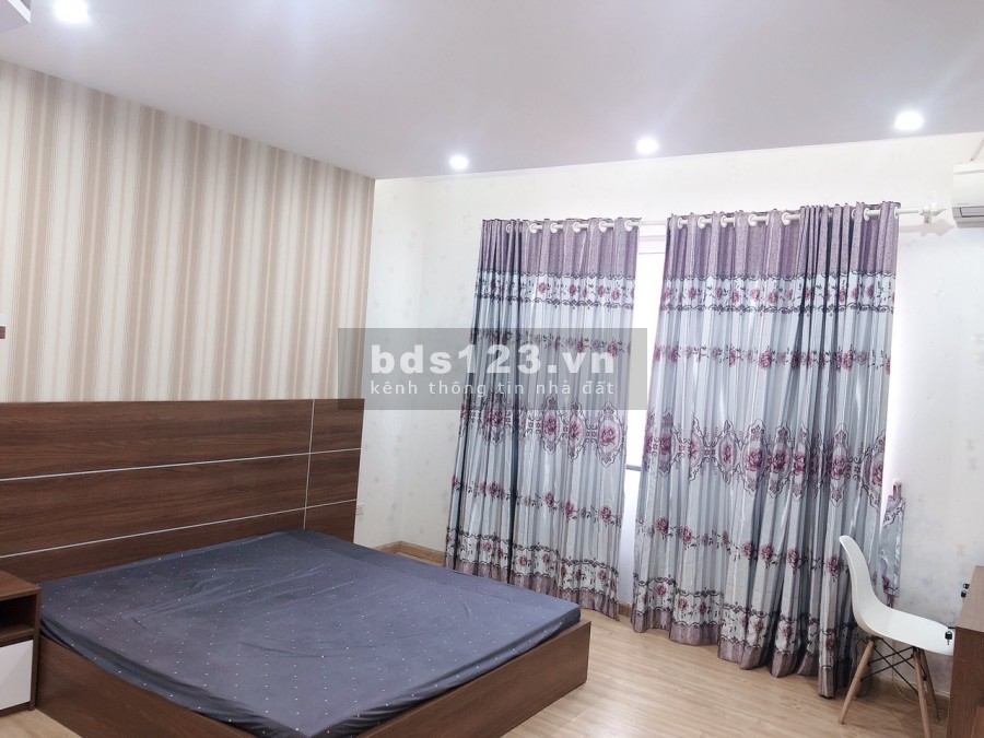 Cần bán căn góc tòa CT4 The Pride 98m2 gồm 3 phòng ngủ, 2 vs, 1 phòng khách, bếp và logia.