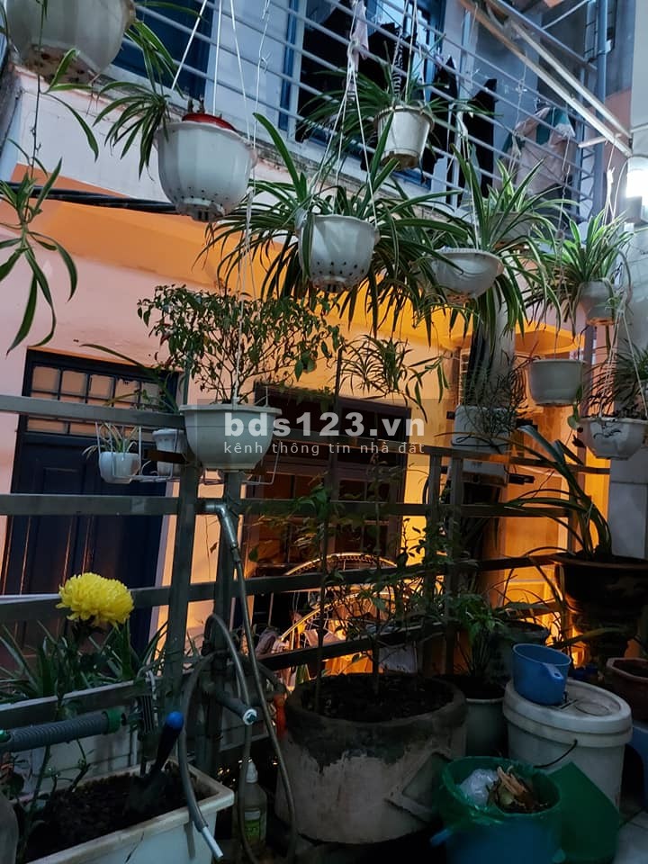 Bán nhà Giảng Võ, 20m ô tô tránh, ở sướng, dt 55m2, 5 tầng giá bán nhỉnh 5 tỷ