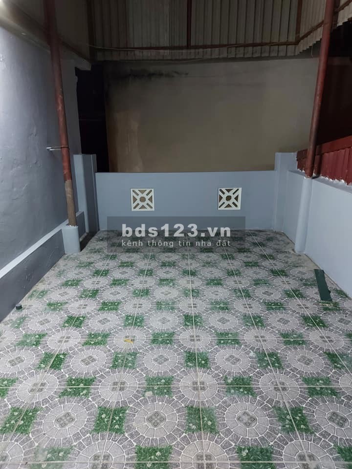 Nhà nhỏ xinh cách phố Trương Định 5m tiện ích đầy đủ, 100m ra ngã tư chợ mơ 20m 5 tầng 2,3 tỷ