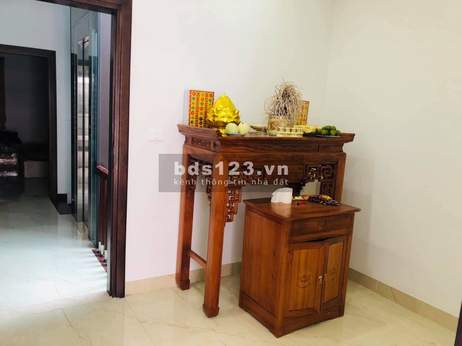 Nhà phố Nguyễn Hoàng, Nam Từ Liêm, thang máy, kinh doanh đỉnh, tặng toàn bộ nội thất dt 67m2 x 5 tầng