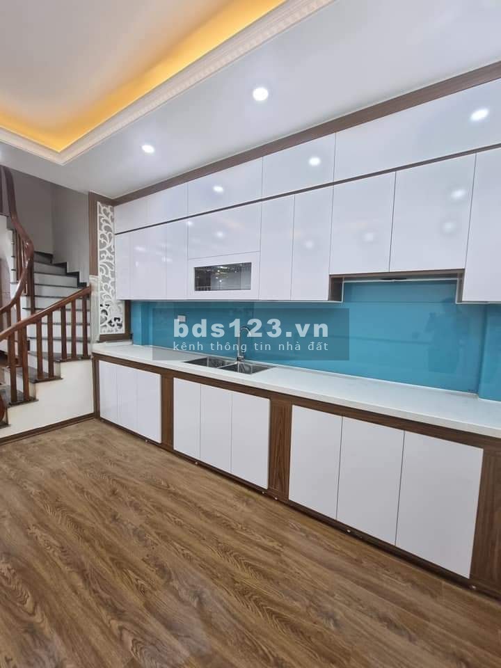 Bán nhà cực hiếm nhà Tô Vĩnh Diện, 5 tầng, lô góc dt 58m2, mt 4.8m, giá bán 6.8 tỷ