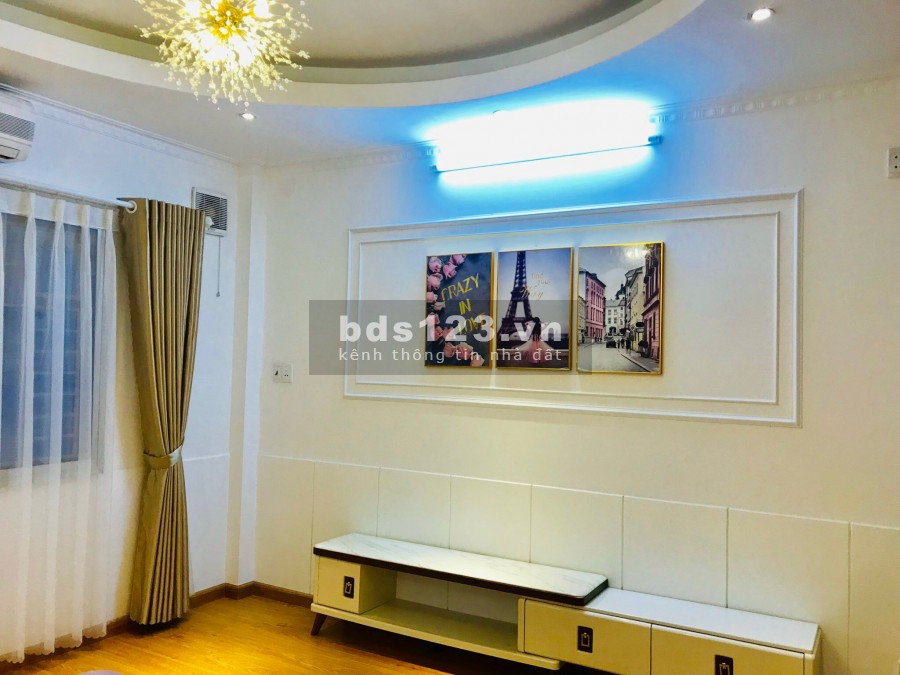 Bán nhà nguyên căn có kết cấu gồm 1 trệt 3 lầu 80m2 phường 17, Gò Vấp