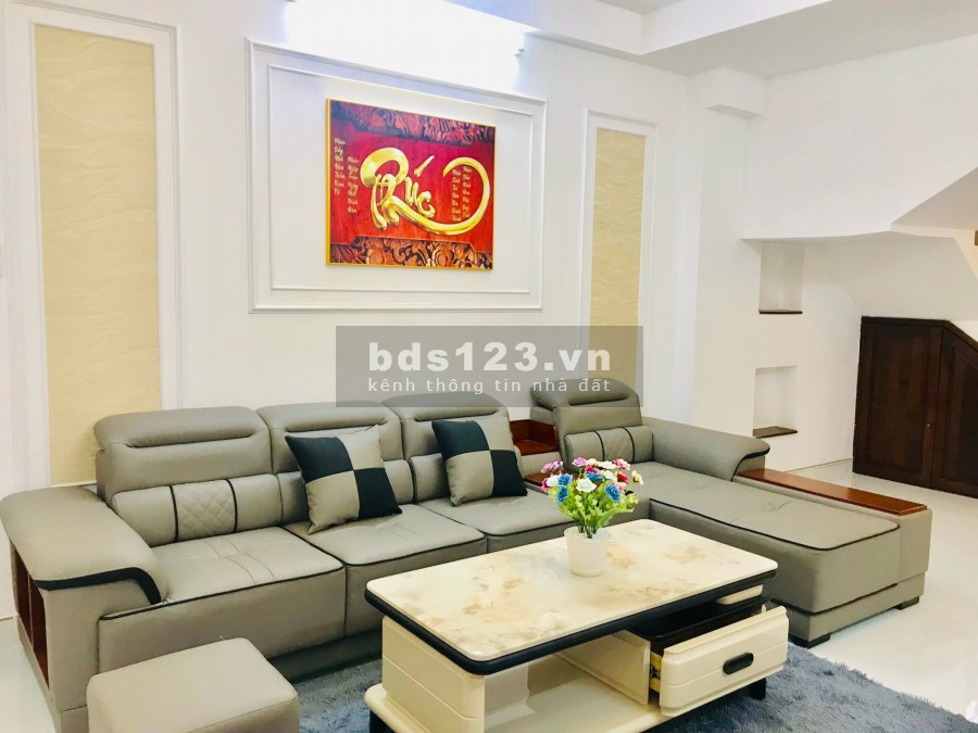 Bán nhà nguyên căn có kết cấu gồm 1 trệt 3 lầu 80m2 phường 17, Gò Vấp