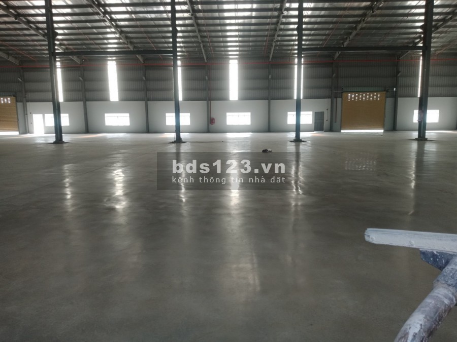 Cho thuê kho diện tích sử dụng 3280m2 KCN Hải Sơn Đức Hoà Hạ Long An