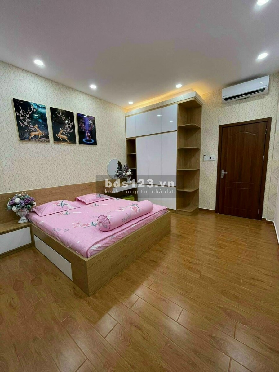 Siêu phẩm mùa dịch nội thất tiện ngh, giá bán 2.75 tỷ, diện tích 100m2, có 60m2 thổ cư