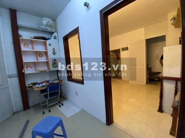 Bán nhà Bạch Đằng diện tích 18m2, 5 tầng đúc chắc chắn, giá 1.58 tỷ lh 0916010180