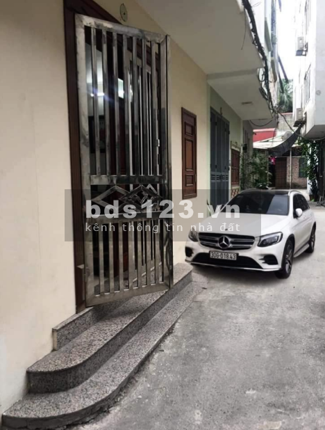 Nợ bank 1 tỷ cần bán nhà ngõ 151 Láng Hạ phố vip, 40m2 ngõ to thoáng, chỉ 3.6 tỷ