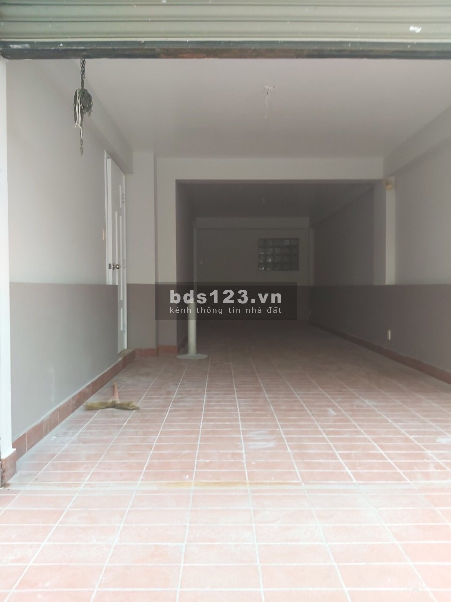 Cho Thuê Nhà Thăng Long, Quận Tân Bình, diện tích sử dụng 6x18m, 3 lầu
