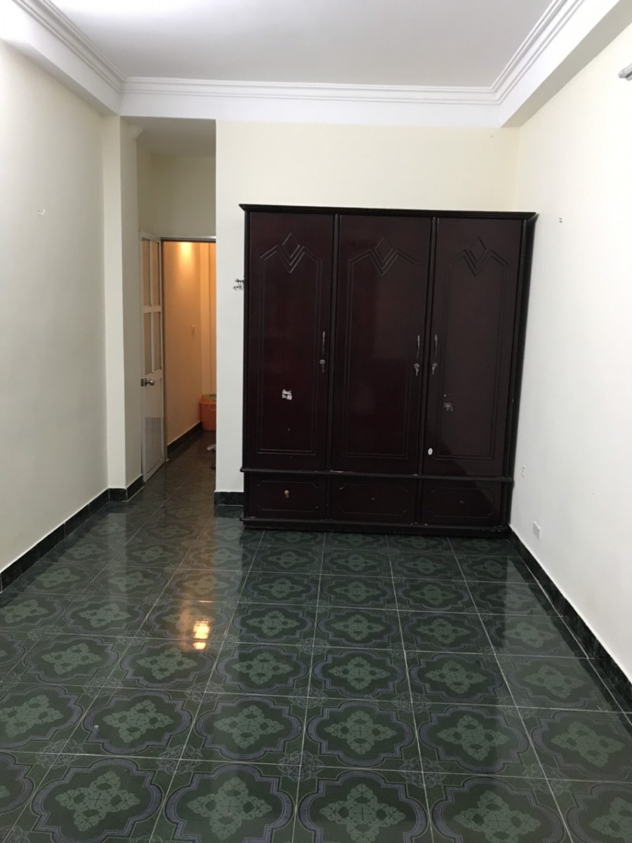 Chính chủ cho thuê nhà tại Ngõ 267 Hoàng Hoa Thám, Ba Đình, DT 30m2x4 tầng Giá 9tr/th LH 0374897234