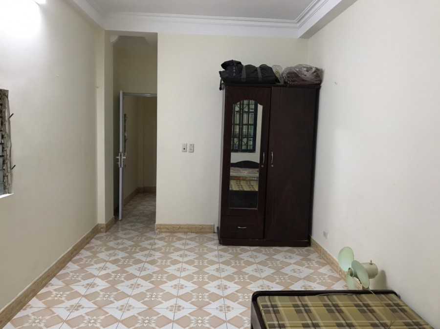 Chính chủ cho thuê nhà tại Ngõ 267 Hoàng Hoa Thám, Ba Đình, DT 30m2x4 tầng Giá 9tr/th LH 0374897234