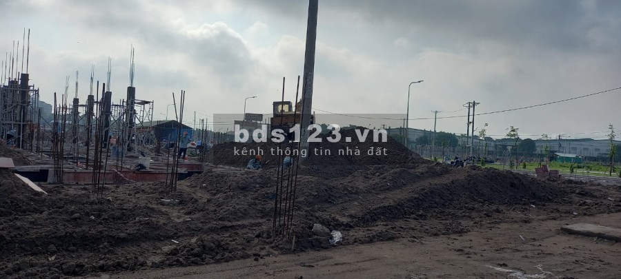 Mở bán 51 siêu phẩm nhà phố sát Quốc Lộ 1A Tráng Bom, Đồng Nai, dt 80m2