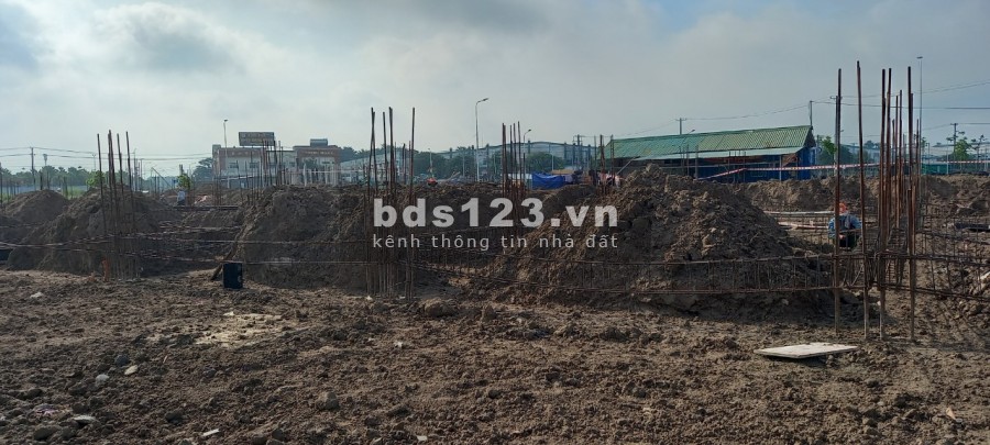 Mở bán 51 siêu phẩm nhà phố sát Quốc Lộ 1A Tráng Bom, Đồng Nai, dt 80m2