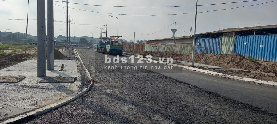 Mở bán 51 siêu phẩm nhà phố sát Quốc Lộ 1A Tráng Bom, Đồng Nai, dt 80m2