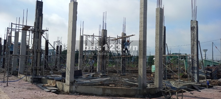 Mở bán 51 siêu phẩm nhà phố sát Quốc Lộ 1A Tráng Bom, Đồng Nai, dt 80m2