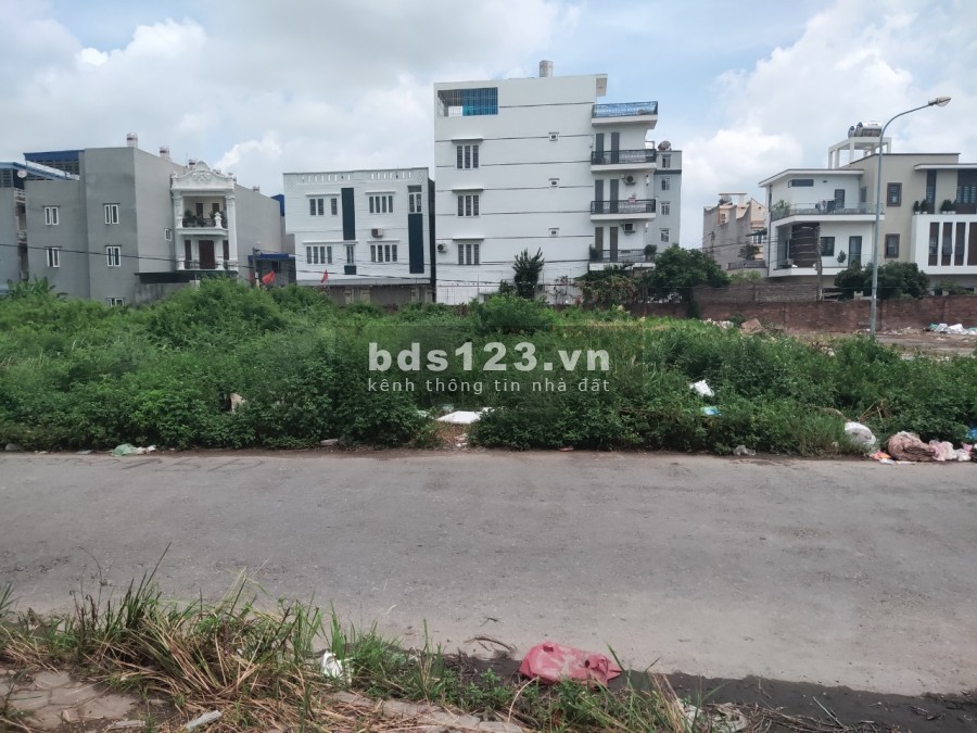 Chính chủ cần bán lô đất Vườn Hồng hướng Nam - Đông Nam LH 0899.262.988