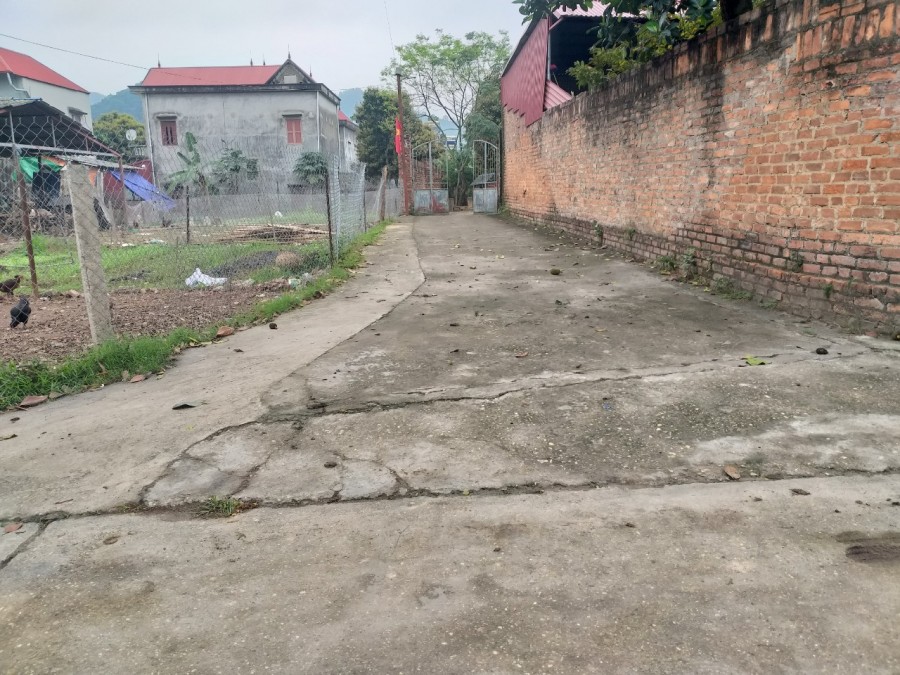 Cần bán gấp lô góc 720M trục chính Cộng Hòa Sóc Sơn phân lô cực đẹp. Giá 5x nhỏ