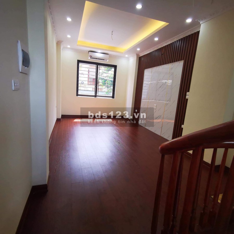 Giá rẻ bất ngờ La Dương, Dương Nội - Hà Đông xây 5 tầng đẹp giá hơn 2 tỷ