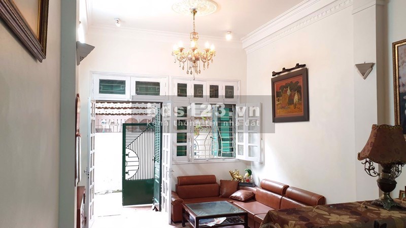 Bán nhà Bằng Liệt ba bước ra phố, hưởng trọn tiện ích KĐT Linh Đàm 55m2 3,98 tỷ