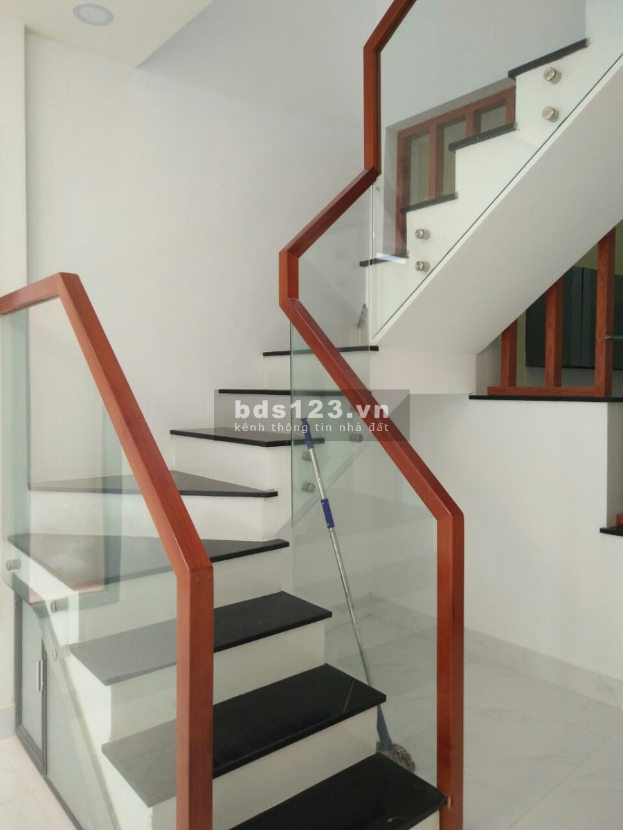 [Bán nhà] Liên Khu 2-5, Bình Tân, dt 4x16m, giá 4 tỷ 100 tr, LH 0794722843