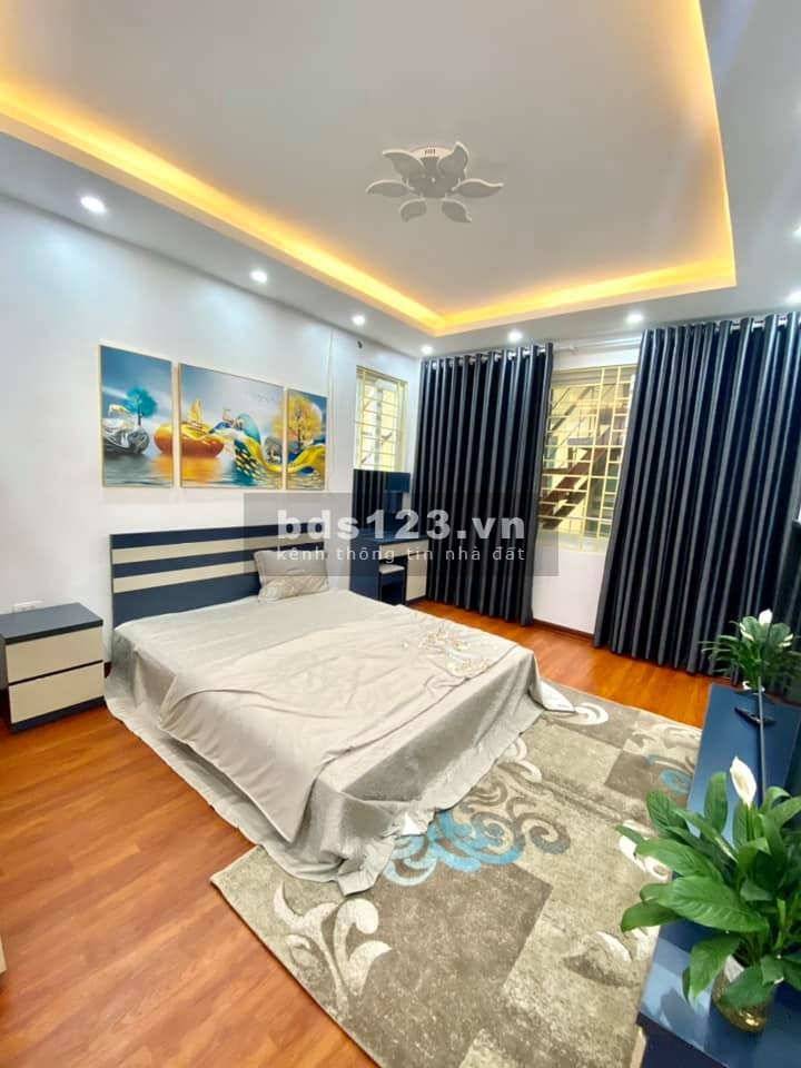 Bán Gấp nhà Ngọc Hồi Hoàng Mai nhà đẹp lung linh, dt 45m2, 5 tầng, nhỉnh 5 tỷ