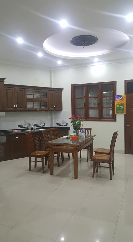 Bán gấp nhà phố Lê Trong Tấn, dt 64m2, ngõ ô tô giá bán 6.5 tỷ, 5 tầng đúc kiên cố