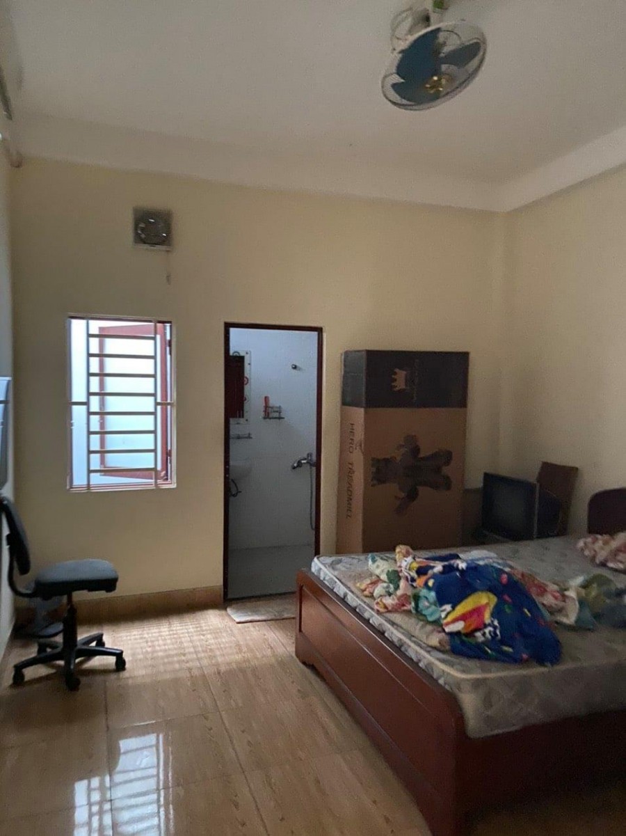 Nhà nguyên căn 4 tầng đẹp, hxh, dt 67m chiều ngang 4m đẹp, giá 6.4 tỷ, phường 8, Gò Vấp, lhcc