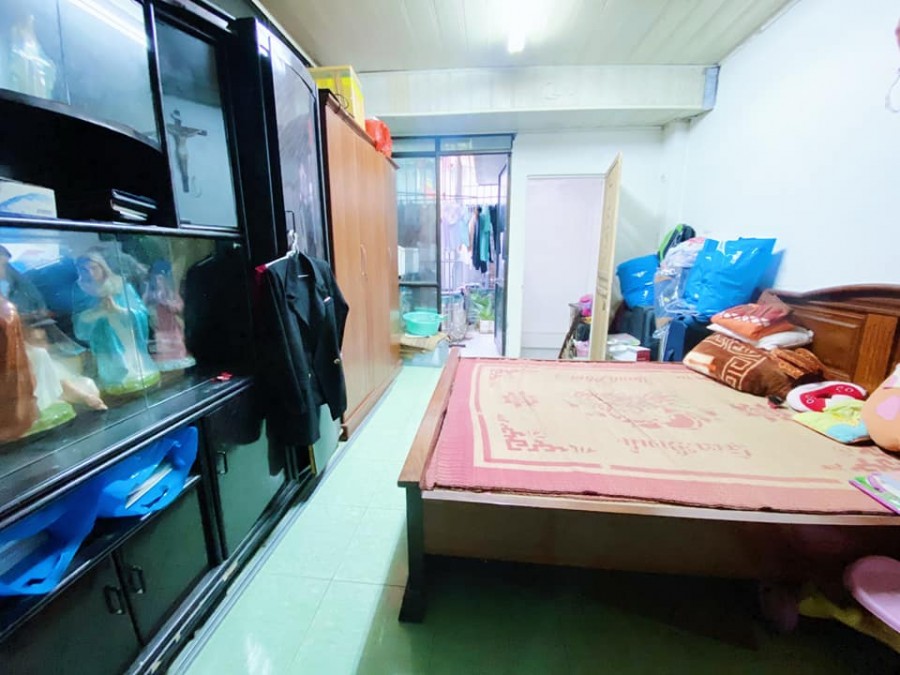 Bán nhà Tôn Đức Thắng 2 thoáng nhà đẹp ở ngay, 40m ra phố, dt 33m2, 4 tầng chỉ 3.05 tỷ