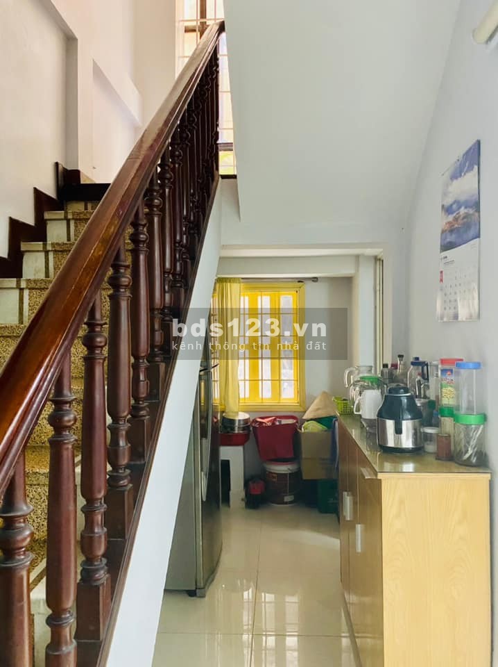 Bán nhà đẹp an sinh đỉnh ngay trung tâm Hai Bà Trưng, ô tô đỗ cửa, sổ đỏ đẹp