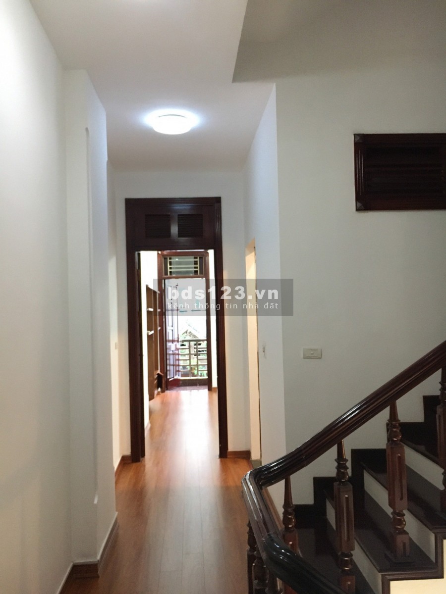 Bán gấp nhà Nguyễn Đức Cảnh 43m2 4 tầng 3 tỷ 98 Siêu Hot chỉ bán trong tháng 6 âm