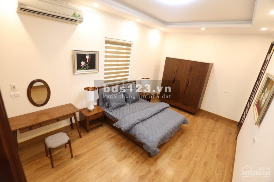 Bán nhà mặt ngõ Hồ Tùng Mậu, ngõ rộng thoáng sạch, diện tích 44m2, giá 5.2 tỷ