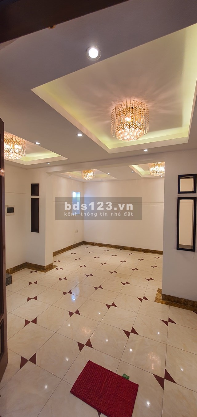 Bán nhà trung tâm Quận Đống Đa, dt 68m2, 3 tầng, cách mặt phố 25m, giá 6.5 tỷ