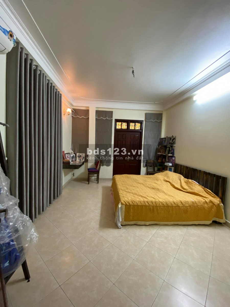 Bán nhà phố Đại Mỗ dt 43m2 5 tầng, 3 thoáng, ngõ to như phố, tặng nội thất chỉ 3 tỷ