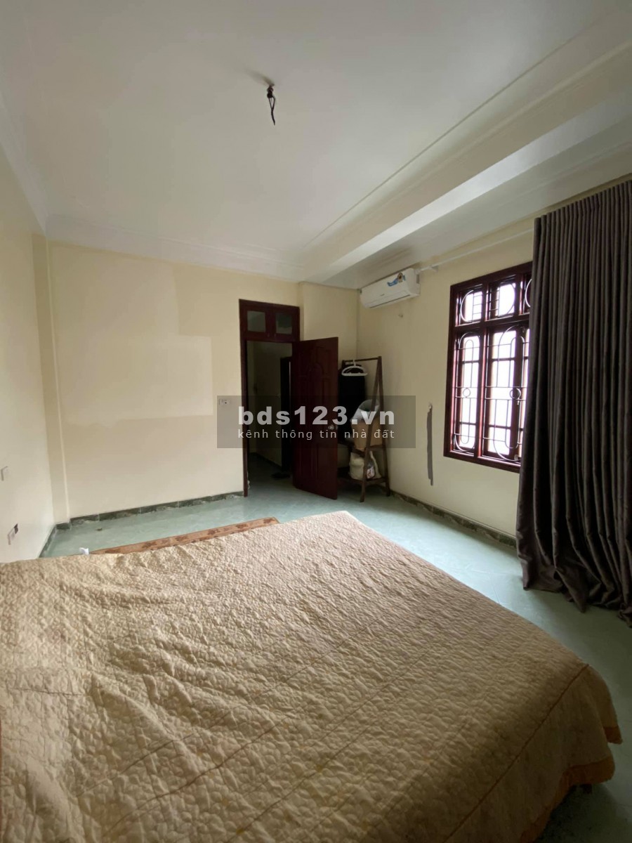 Bán nhà phố Đại Mỗ dt 43m2 5 tầng, 3 thoáng, ngõ to như phố, tặng nội thất chỉ 3 tỷ