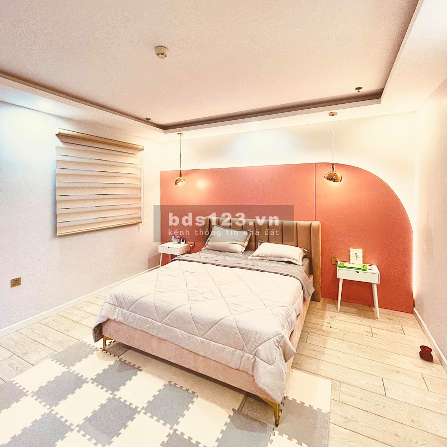 Bán Building 8 tầng diện tích sử dụng 90m2 giá bán 15.5 tỷ mặt phố quận Cầu Giấy