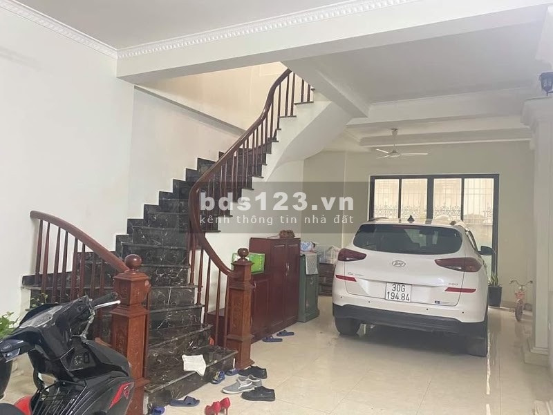 Bán gấp liền kề cực đẹp tại Khu đô thị Xa La 4 tầng 73m2 Mt 5m giá bán 8,3 tỷ