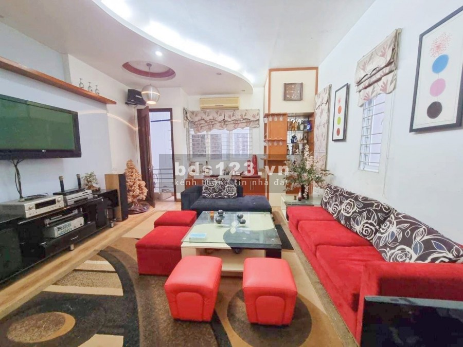 Chính chủ bán nhà Đống Đa lô góc 2 thoáng, ngõ 3 gác DT 60m2 nhỉnh 3 tỷ