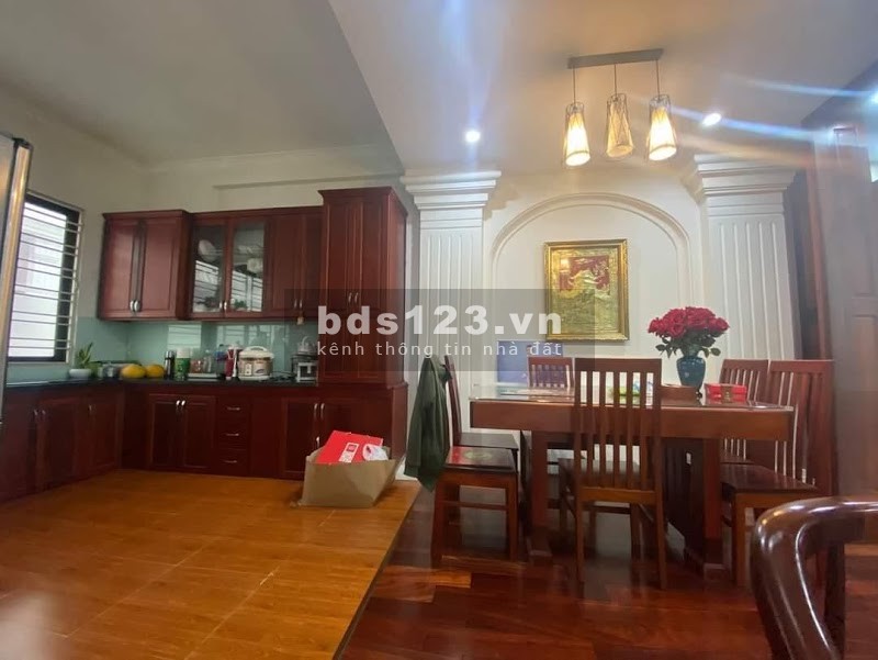 Bán gấp liền kề cực đẹp tại Khu đô thị Xa La 4 tầng 73m2 Mt 5m giá bán 8,3 tỷ