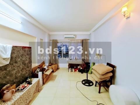 Bán nhà Nam Dư giá 2.5 tỷ, dt 30m2, 4 tầng, ô tô tránh nhau, ngõ thông thoáng đẹp