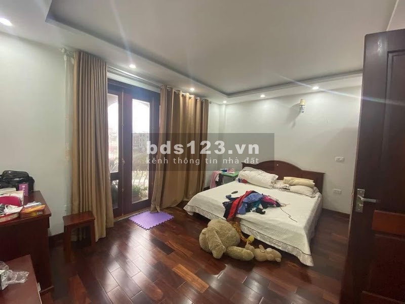 Bán gấp liền kề cực đẹp tại Khu đô thị Xa La 4 tầng 73m2 Mt 5m giá bán 8,3 tỷ