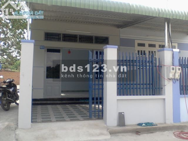 Gia đình về quê định cư nên cần bán lại căn nhà 100m2, chính chủ ở gần KCN Mỹ Phước 3