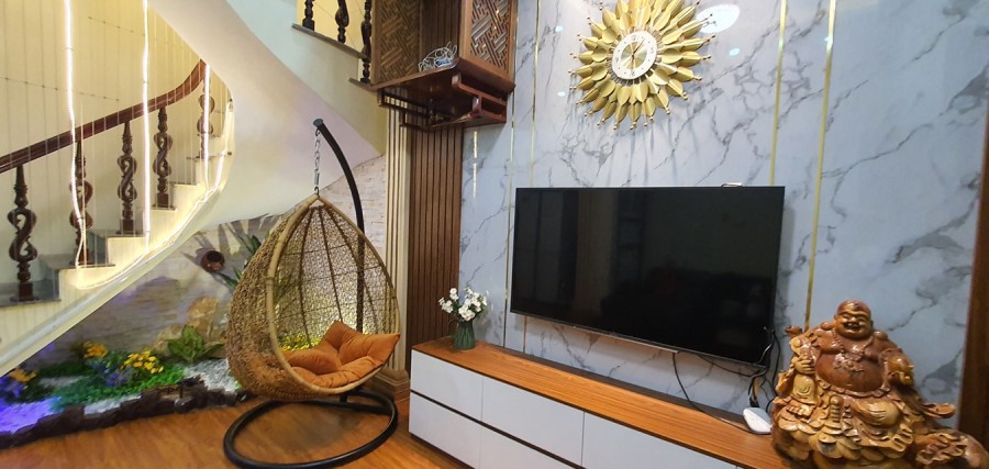 Bán nhà mặt phố Trương Định, diện tích sử dụng 65m2, 5 tầng, giá bán 11 tỷ