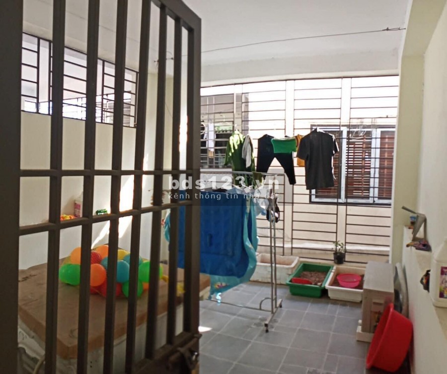Bán nhà diện tích 35m2, 5 tầng đường Khâm Thiên, Quận Đống Đa giá bán 3.1 tỷ