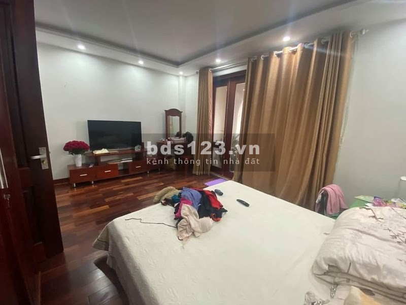 Bán gấp liền kề cực đẹp tại Khu đô thị Xa La 4 tầng 73m2 Mt 5m giá bán 8,3 tỷ