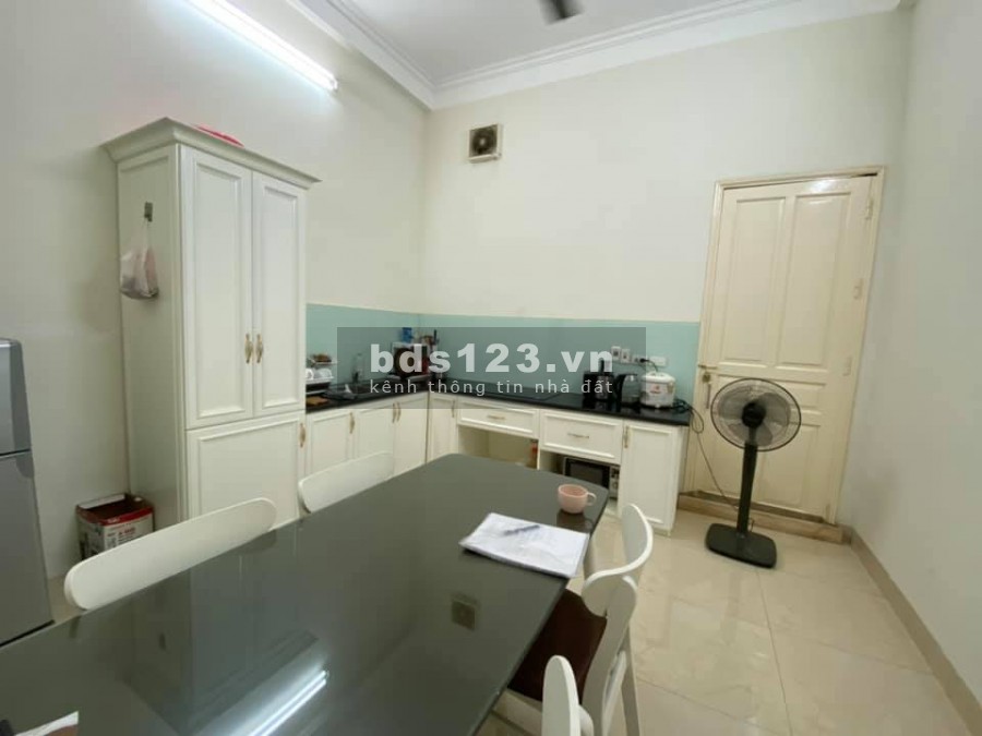 Bán nhà phân lô Nguyễn Chí Thanh, gara ô tô, siêu thoáng, 52m2x4T, hơn 7 tỷ