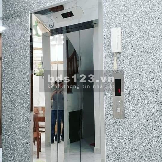 Bán nhà Võ Chí Công, dt 83m2, 5 tầng, mt 7,5m, nhà mới, hiện đại, 3 mặt thoáng, giá 10.8 tỷ