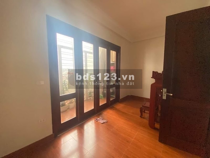 Bán gấp liền kề cực đẹp tại Khu đô thị Xa La 4 tầng 73m2 Mt 5m giá bán 8,3 tỷ