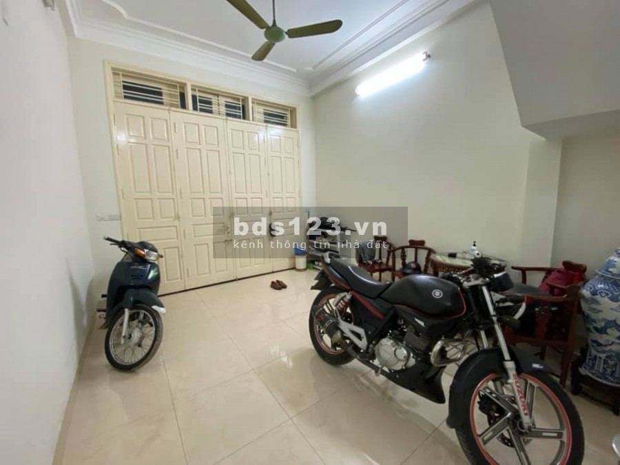 Bán nhà phân lô Nguyễn Chí Thanh, gara ô tô, siêu thoáng, 52m2x4T, hơn 7 tỷ