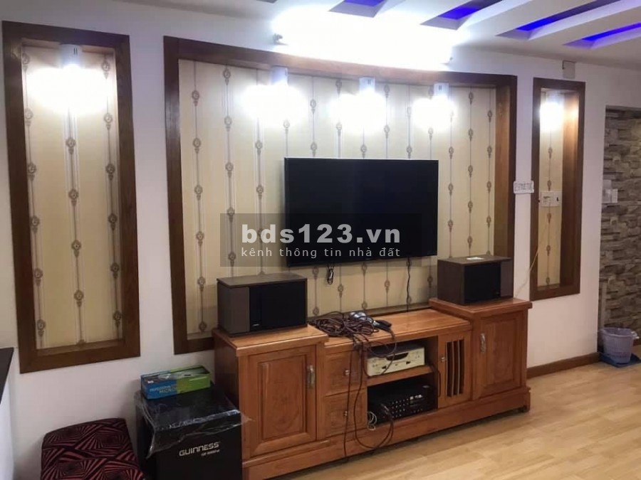Nhà đẹp rẻ tặng nội thất 1 tỷ dt 70m2, 5 tầng Phạm Văn Bạch, giá 6.7 tỷ, lh 0886880910